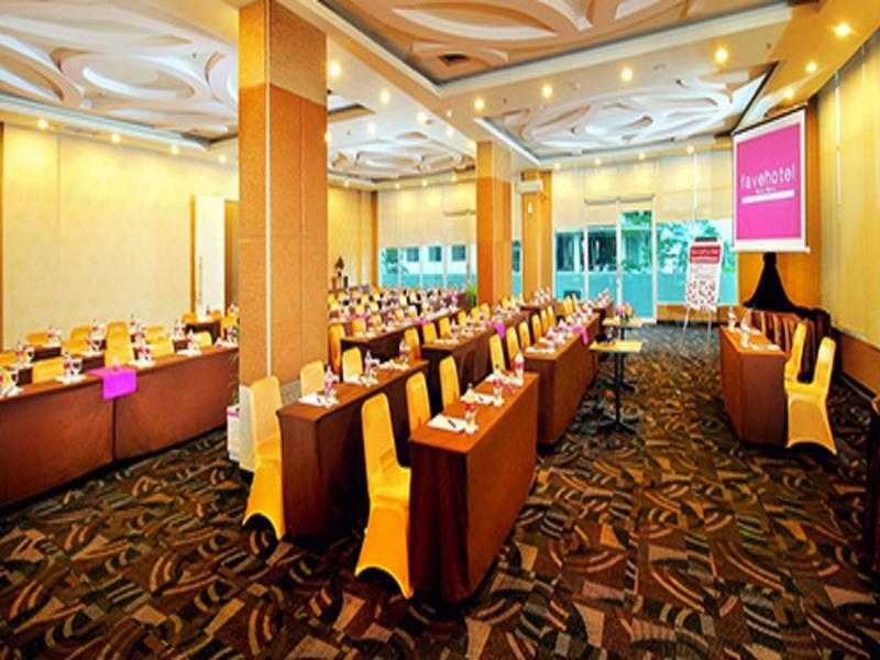 Favehotel Solo Baru Kültér fotó